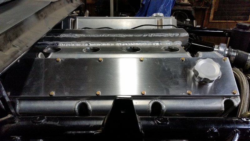 Mustang_Valve-Cover-01