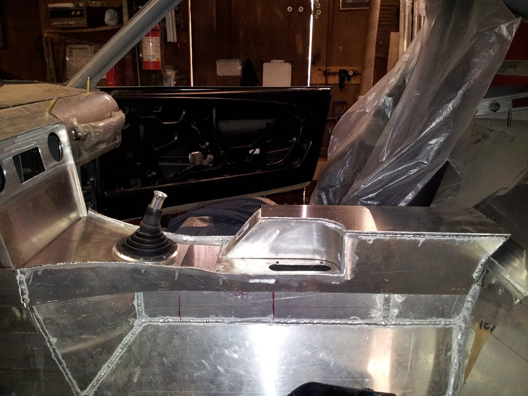 Mustang_CenterConsole-02